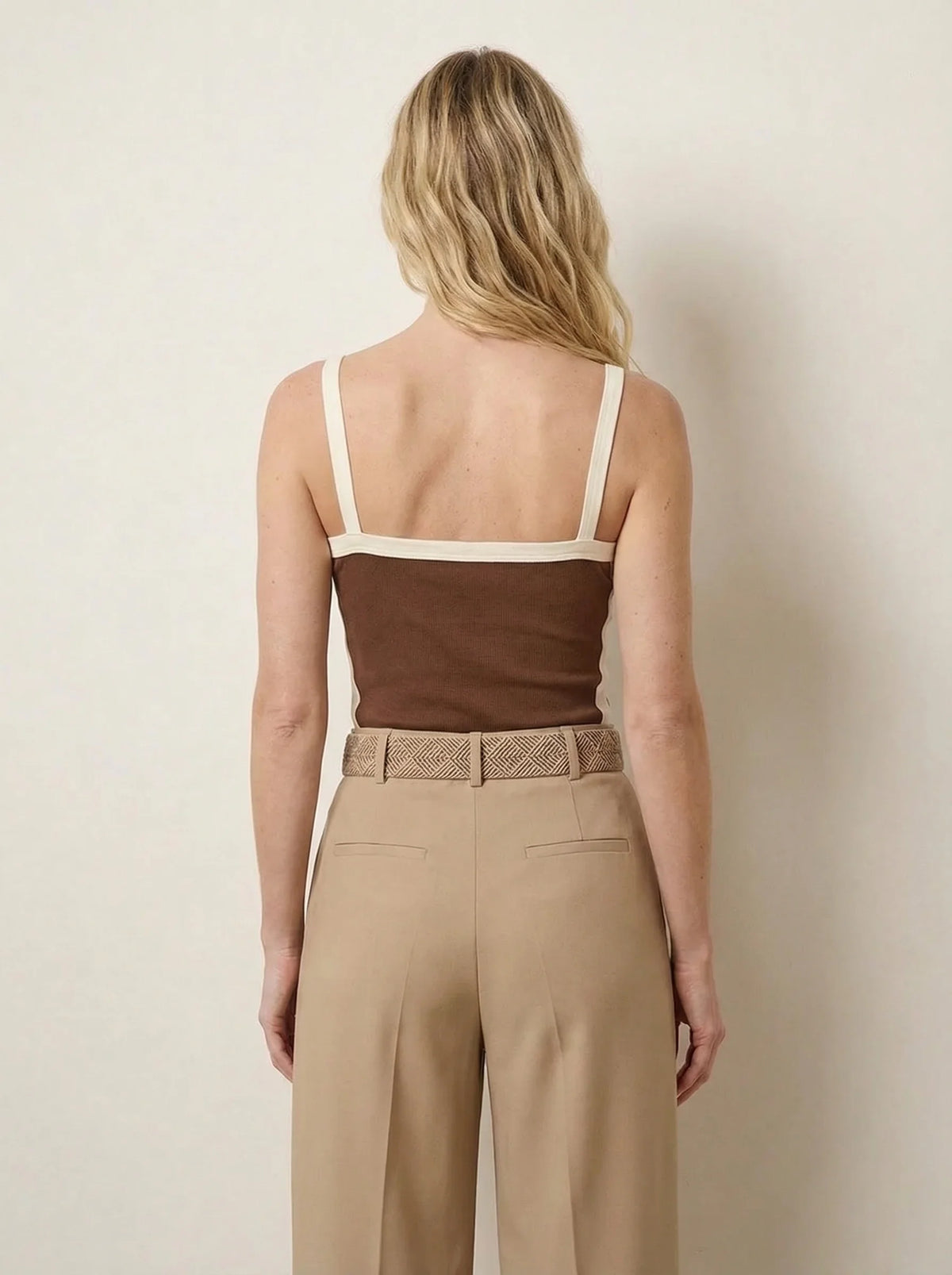 Dilara | Women's Sleeveless Square-Neck Bodycon Top
