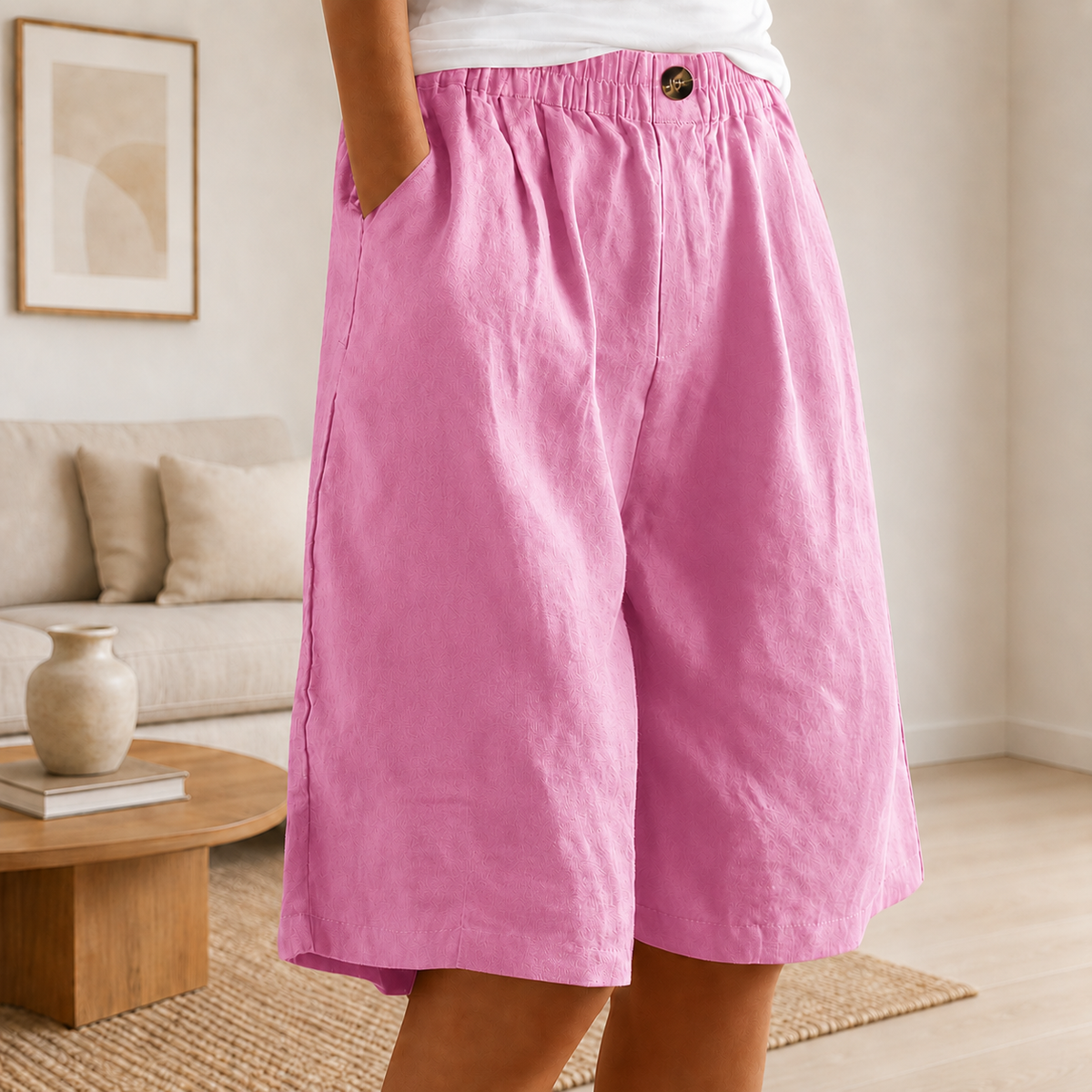 Priya | Women's High-Waist Relaxed-Fit Shorts with Side Pockets