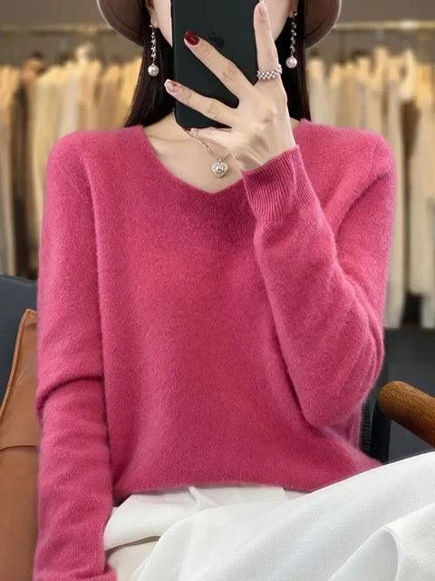 Yara | Women's Relaxed-Fit V-Neck Sweater – Weekend Style