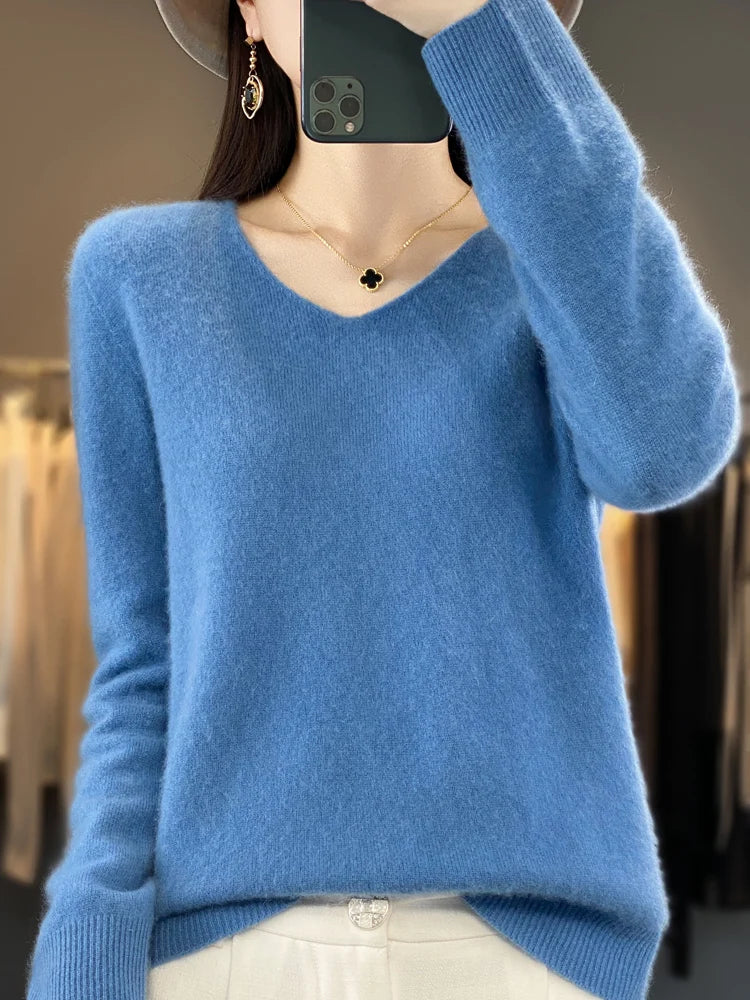 Yara | Women's Relaxed-Fit V-Neck Sweater – Weekend Style