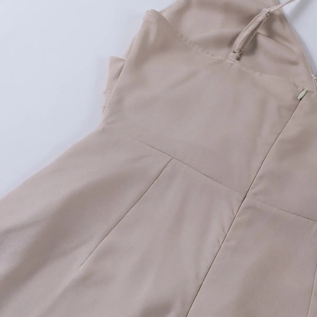 Dorte | Women's Sweetheart Neckline Strapless Midi Dress