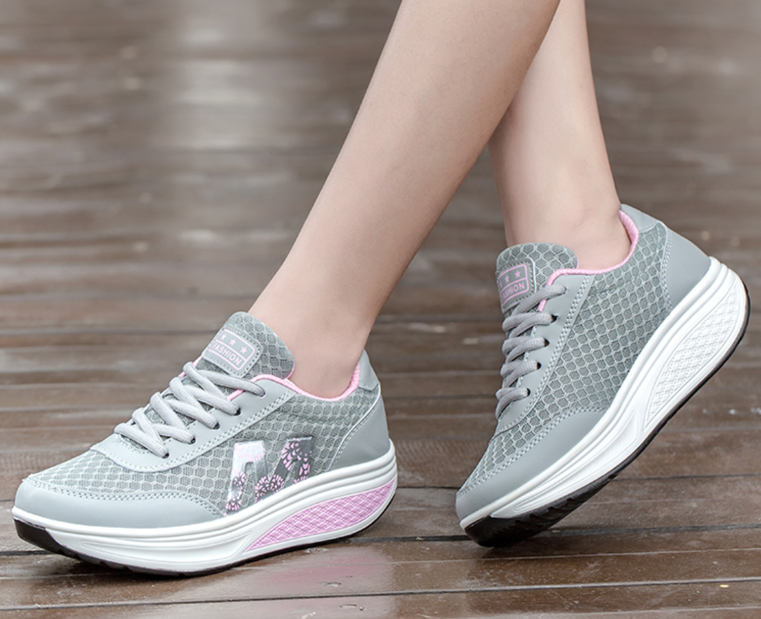 Skyler Orthopedic Corrector Walking Sneakers