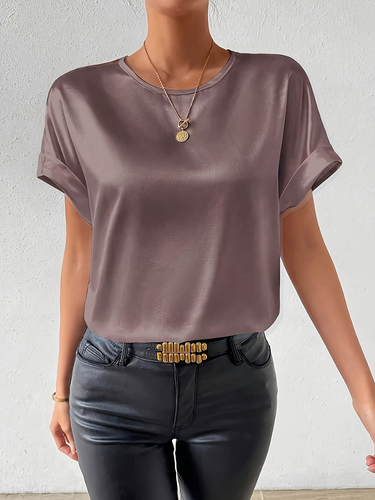 Annelotte | Women's Short Sleeve Crew Neck Satin Blouse