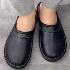 Brian | Men's Clog Slippers with Stitched Trim