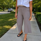 Laila | Women's Wide-Leg Cropped Pants with Pockets