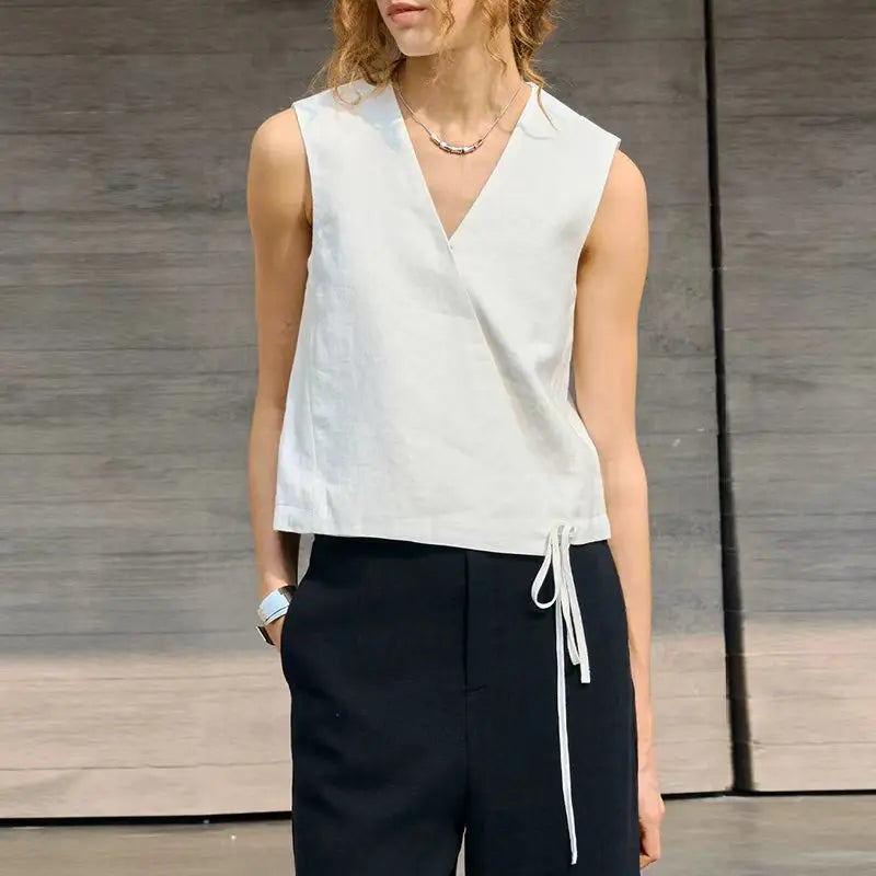 Metter | Women's V-Neck Tie-Front Tank Top